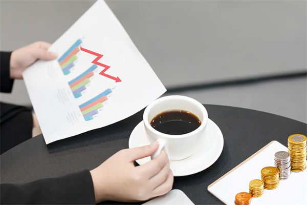 中国人一定要有自己的操作系统！美国利用境外品牌手机短信服务漏洞网攻中国 窃取手机内存储的敏感资料