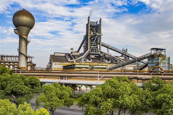 中国卫星紧急变轨伊朗上空 高清图像让西方垄断破防