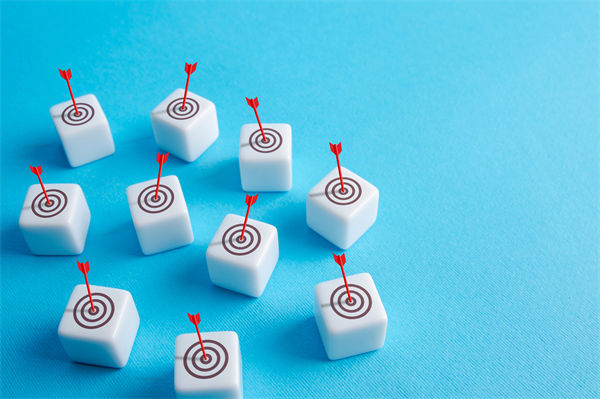 数据中心项目放缓？亚马逊否认、英伟达帮腔：只看到AI用电需求增长