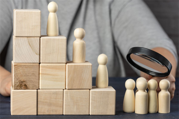 从韭菜到游资：穿越短线交易的7层地狱，你在第几层？